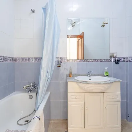 Planta Uno Apartment *